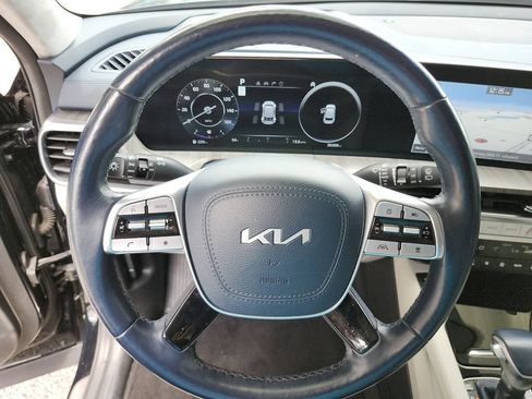 Certified 2023 Kia Telluride SX Prestige AWD/4WD image 31