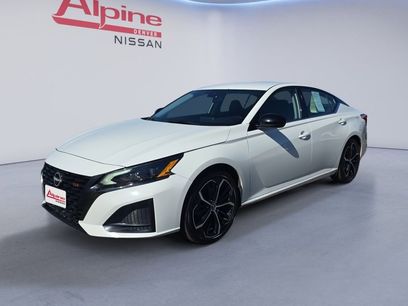 Used 2024 Nissan Altima 2.5 SR