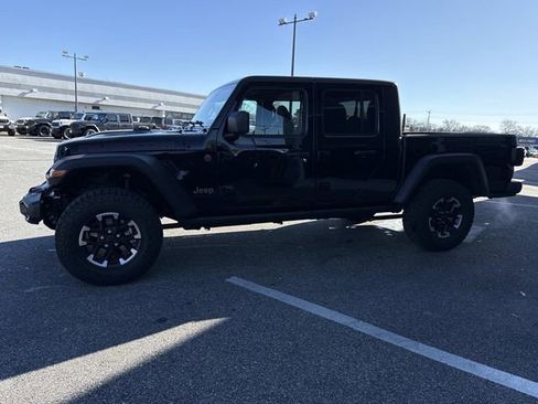 New 2026 Jeep Gladiator Rubicon w/ Safety Group AWD/4WD image 7