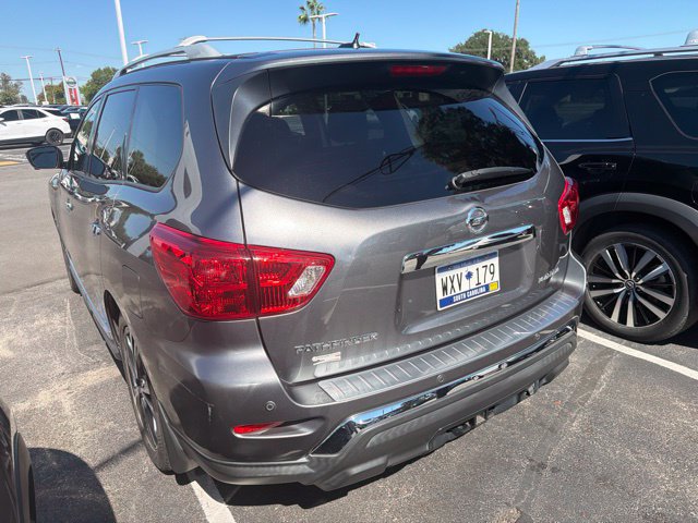 Used 2018 Nissan Pathfinder Platinum w/ Cargo Package FWD image 3