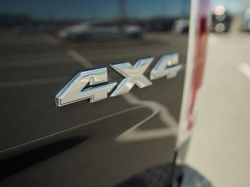 Used 2016 RAM 1500 Laramie w/ Convenience Group image 40