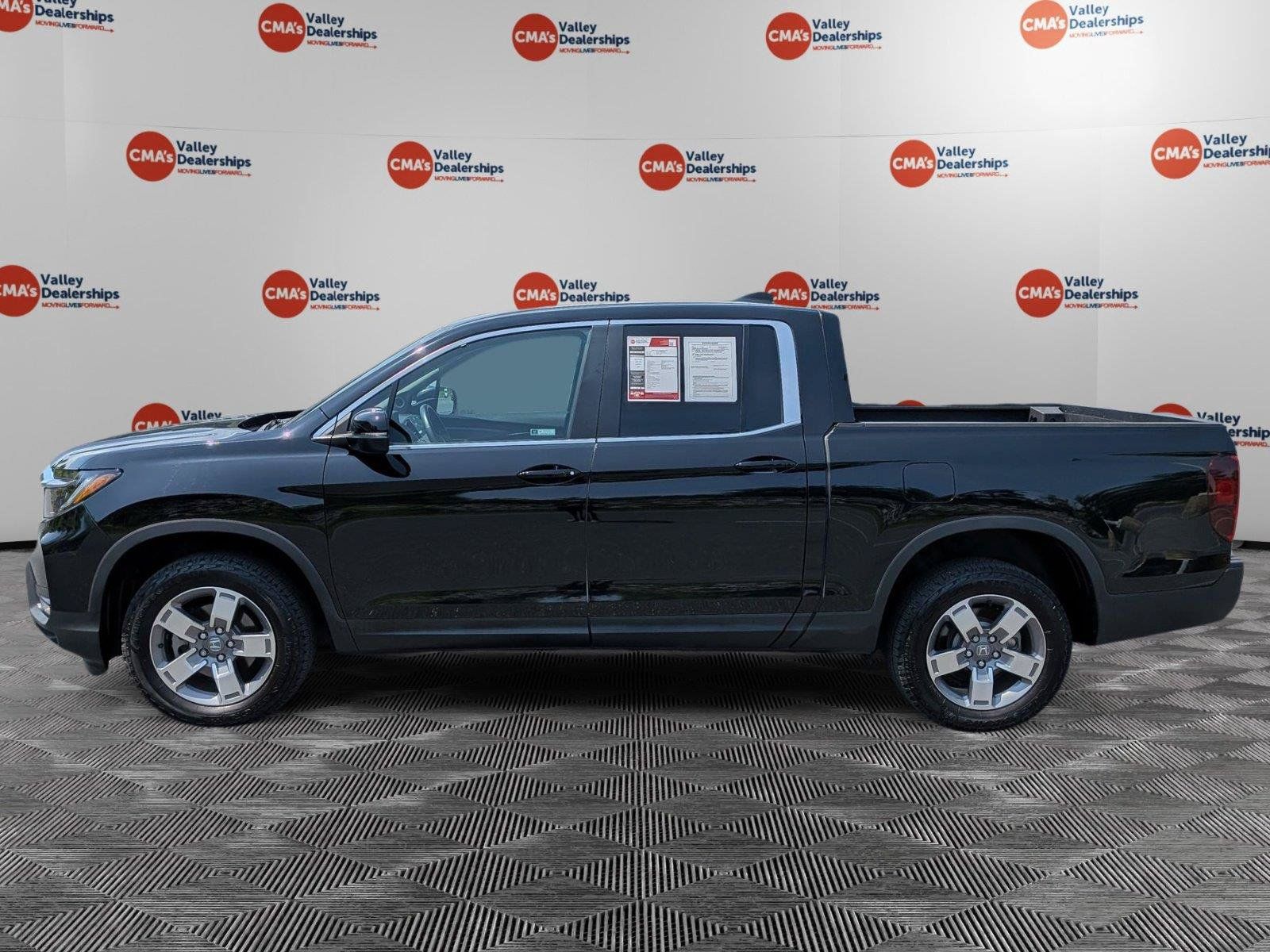 Used 2025 Honda Ridgeline RTL image 8