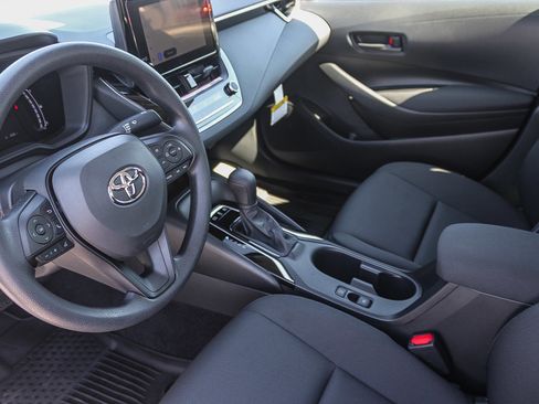 Used 2026 Toyota Corolla LE image 18