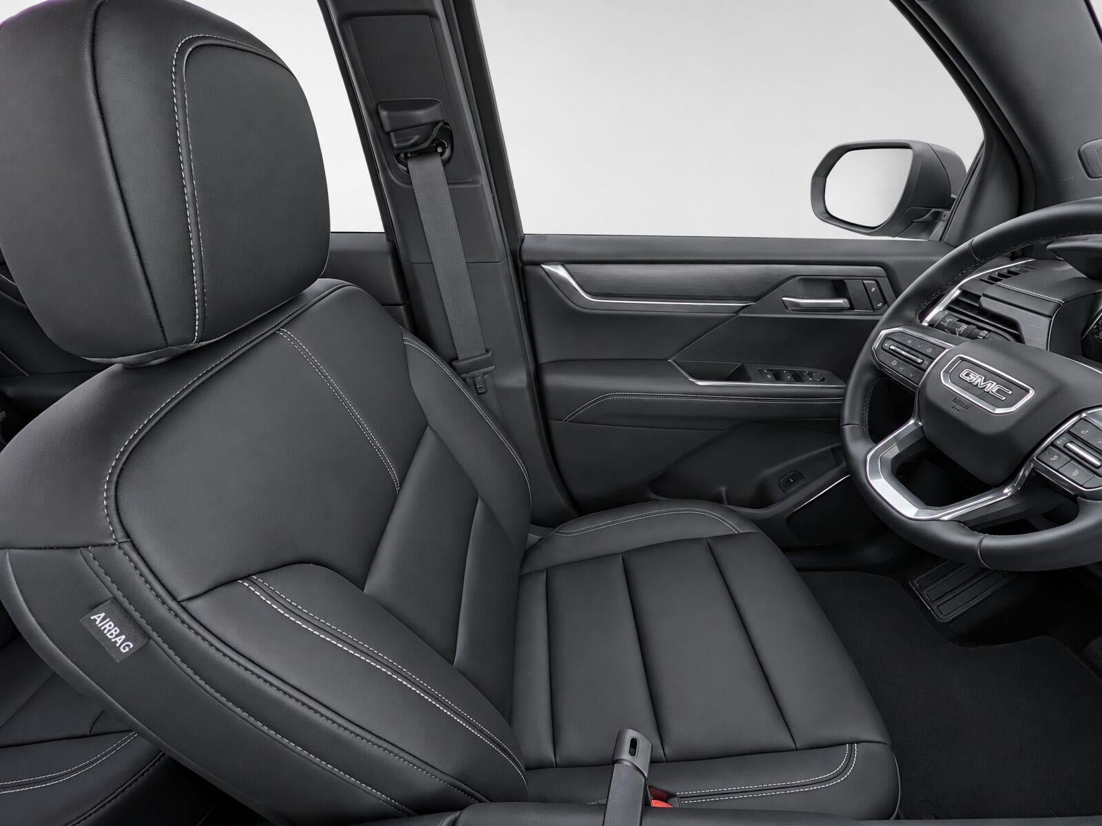 Used 2026 GMC Acadia Elevation w/ Elevation Premium Package FWD image 16