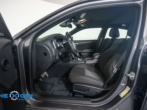 Used 2023 Dodge Charger GT w/ Blacktop Special Edition AWD/4WD image 11