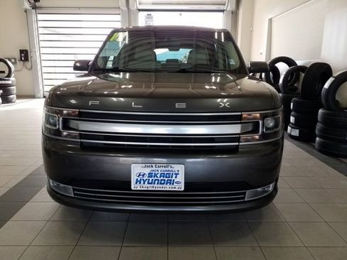 Used 2017 Ford Flex Limited AWD/4WD image 16