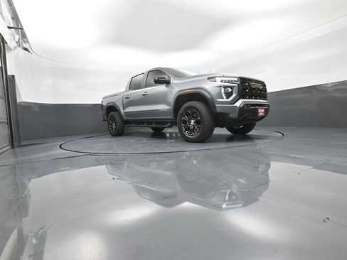 Used 2023 GMC Canyon Elevation w/ Convenience Package image 32