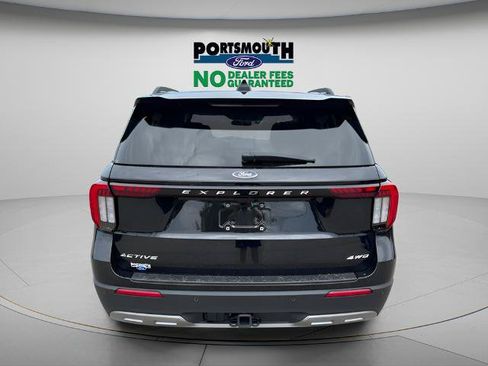 Certified 2025 Ford Explorer Active w/ Active Comfort Package AWD/4WD image 16