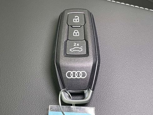 New 2025 Audi Q5 Premium Plus image 43