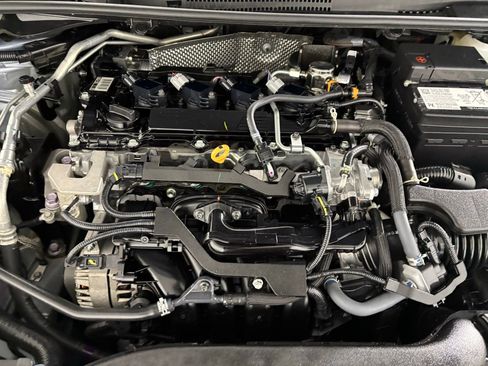 Used 2024 Toyota Corolla LE image 28