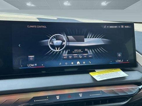 Used 2025 BMW X3 xDrive30i w/ Convenience Package image 19