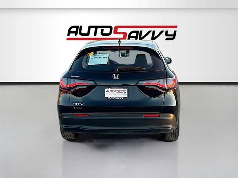 Used 2024 Honda HR-V LX image 6