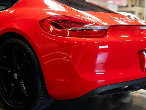 Used 2016 Porsche Cayman image 31