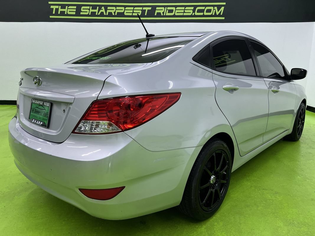 Used 2014 Hyundai Accent GLS FWD image 10