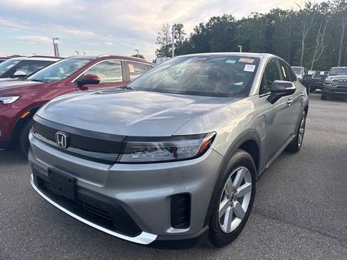Used 2024 Honda Prologue EX image 3