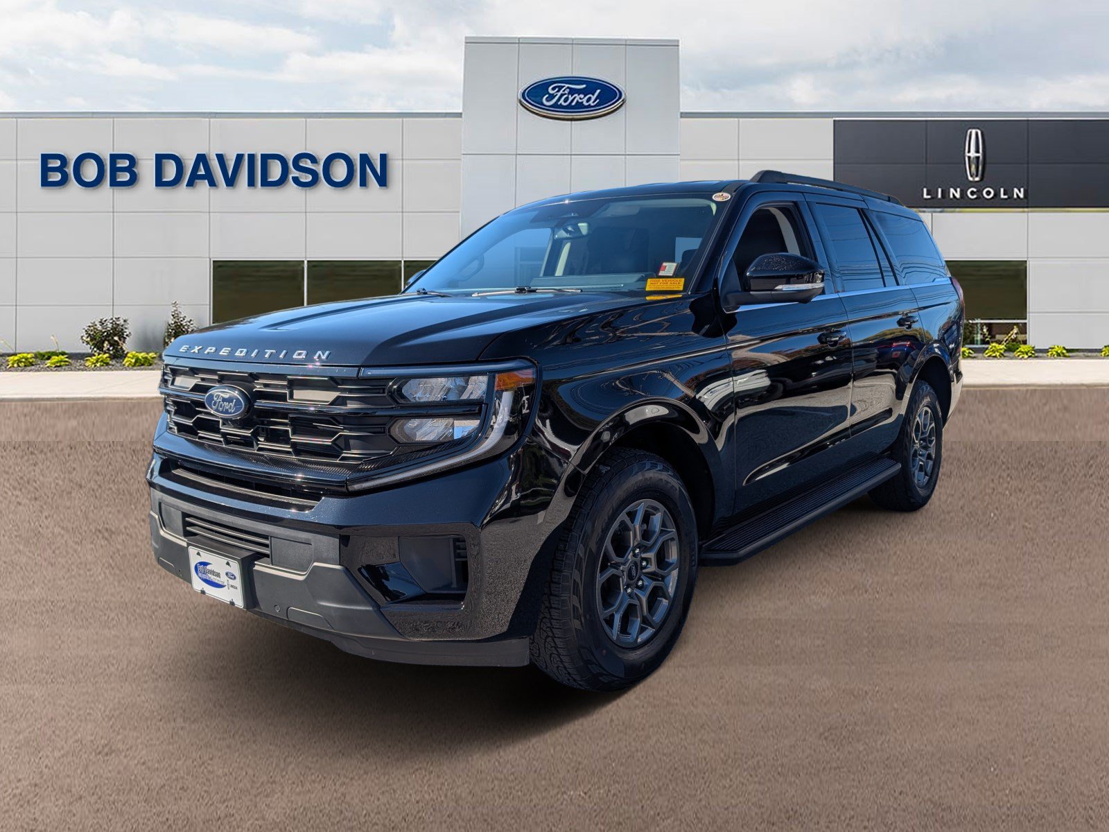 Certified 2026 Ford Expedition Active AWD/4WD image 1