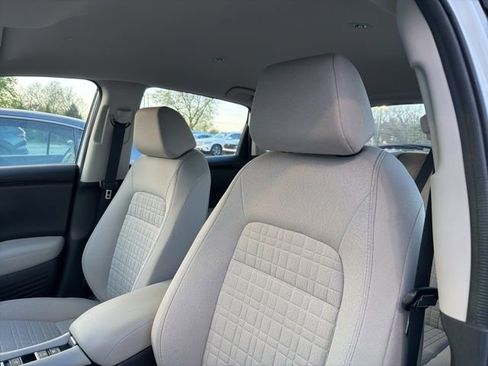 Used 2023 Honda HR-V LX image 5