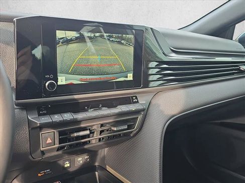 Certified 2025 Toyota Camry SE image 13