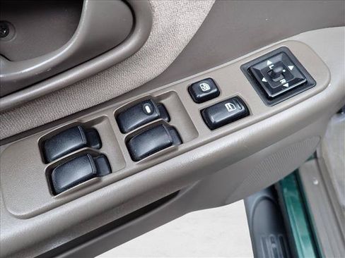 Used 2000 Mitsubishi Montero Sport LS RWD image 19