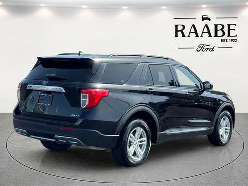 Used 2023 Ford Explorer XLT w/ Equipment Group 202A AWD/4WD image 7