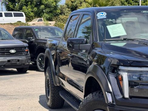 Used 2025 Ford F150 Raptor AWD/4WD image 5