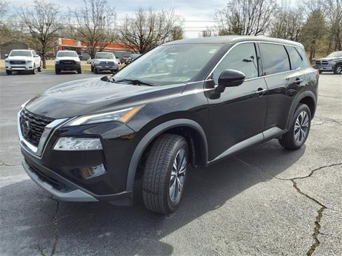 Used 2021 Nissan Rogue SV image 24