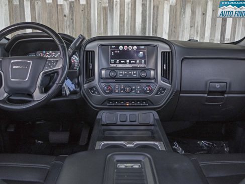 Used 2018 GMC Sierra 1500 Denali w/ Denali Ultimate Package image 17