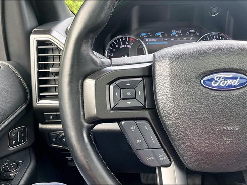 Used 2018 Ford Expedition Max Limited w/ Equipment Group 301A AWD/4WD image 18