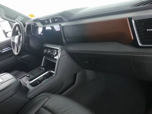 Used 2025 GMC Sierra 2500 Denali w/ Denali Reserve Package image 32