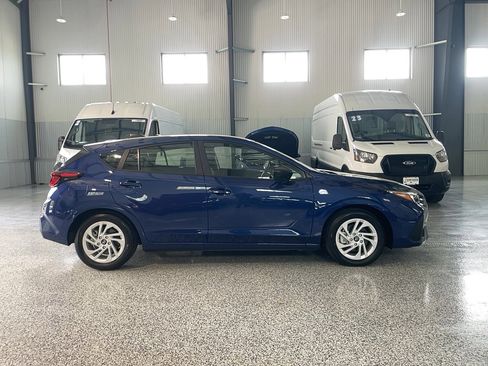 Used 2025 Subaru Impreza 2.0i AWD/4WD image 4