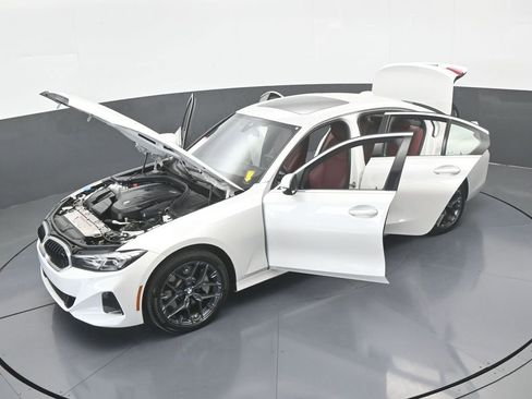 Used 2025 BMW 330i xDrive Sedan image 69