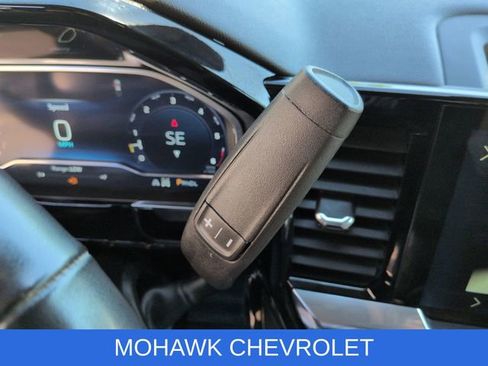 Used 2024 Chevrolet Silverado 2500 LT w/ Z71 Sport Edition AWD/4WD image 17