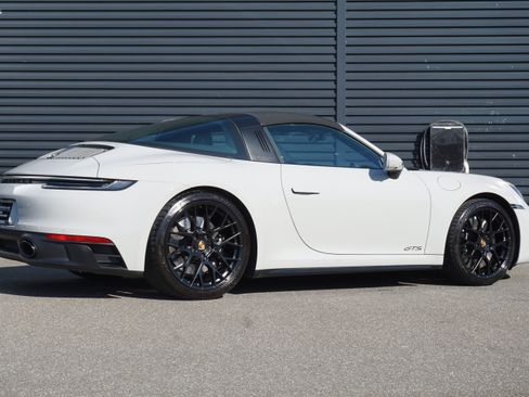 Certified 2023 Porsche 911 Targa 4 GTS AWD/4WD image 18