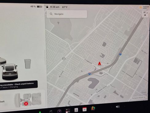 Used 2022 Tesla Model Y Performance AWD/4WD image 12