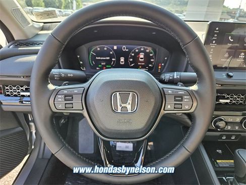 New 2025 Honda Accord EX-L image 13