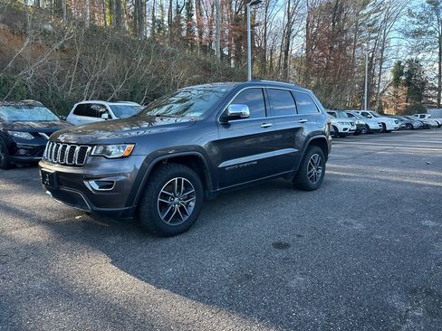 Used 2018 Jeep Grand Cherokee Limited image 7