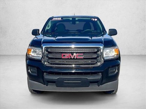 Used 2019 GMC Canyon 2WD Crew Cab w/ Convenience Package image 3