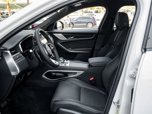 New 2026 Jaguar F-PACE R-Dynamic S image 13