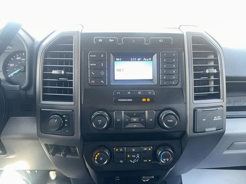 Used 2022 Ford F350 XL w/ Power Equipment Group image 16