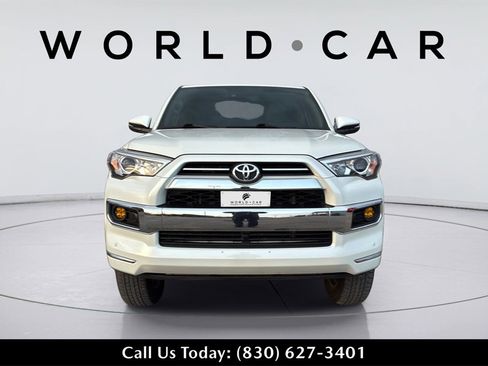 Used 2022 Toyota 4Runner Limited image 9