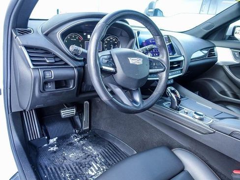 Used 2023 Cadillac CT5 Sport image 2