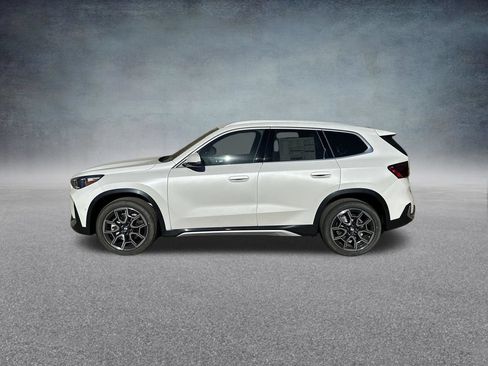 Used 2026 BMW X1 xDrive28i w/ Technology Package AWD/4WD image 6