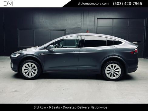 Used 2016 Tesla Model X 90D AWD/4WD image 3