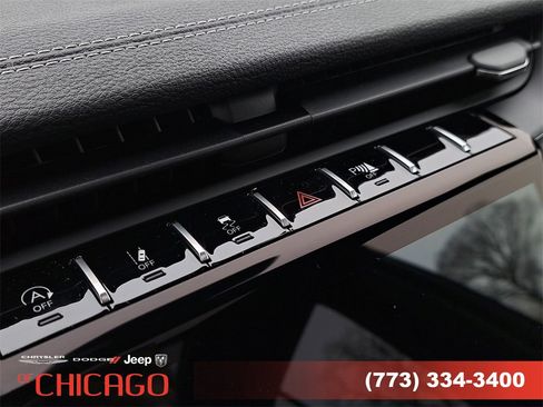 New 2025 Jeep Grand Cherokee Limited image 29