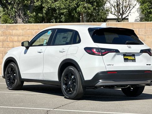 New 2027 Honda HR-V Sport image 6