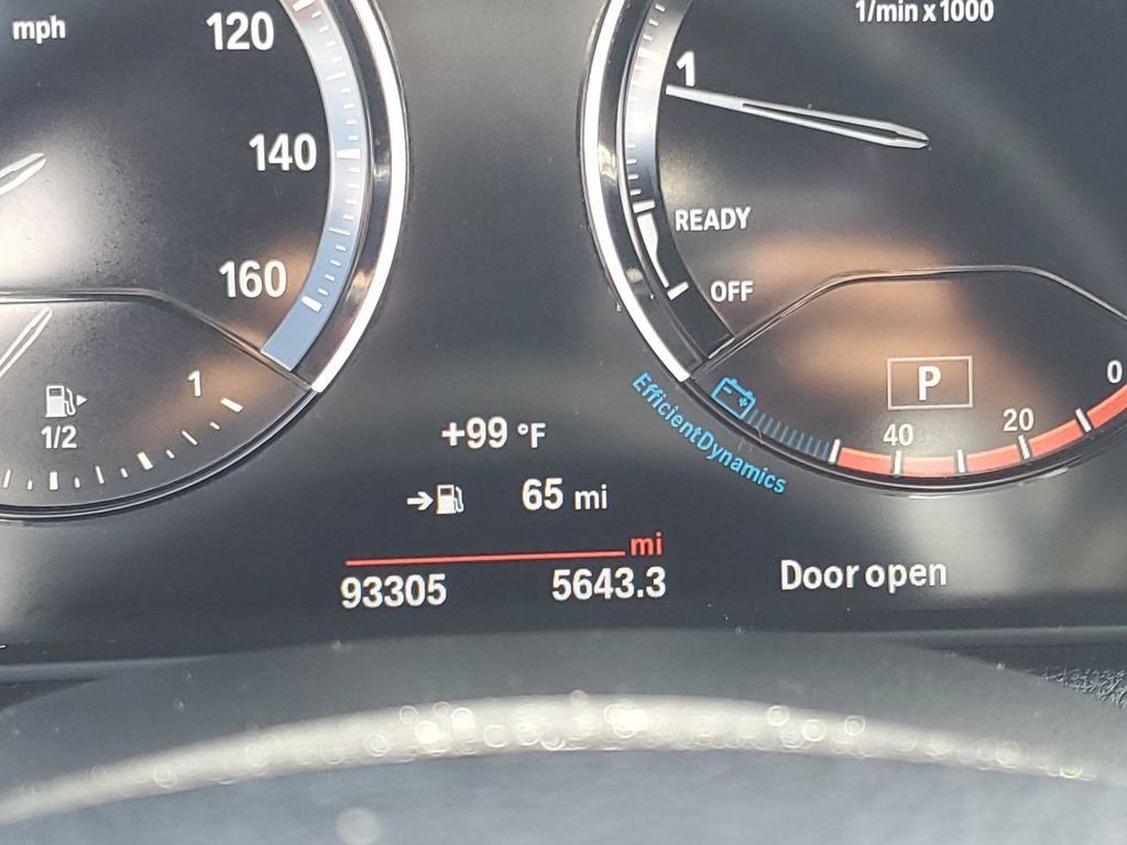 Used 2019 BMW 230i Coupe w/ Convenience Package RWD image 18