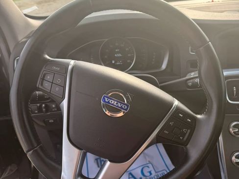 Used 2015 Volvo S60 T5 AWD/4WD image 12