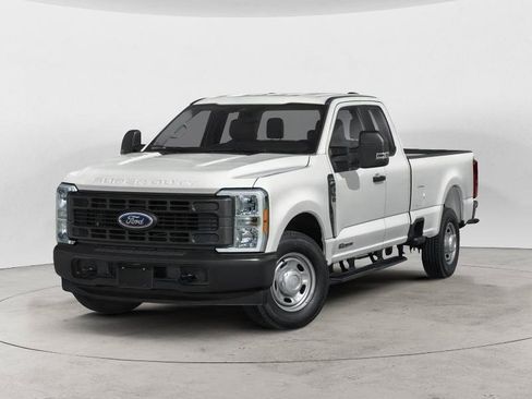 Used 2023 Ford F350 XLT w/ XLT Premium Package AWD/4WD image 1