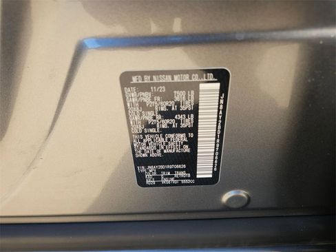 Used 2024 Nissan Armada SL image 30