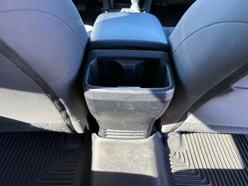 Used 2017 Toyota Tacoma TRD Off-Road image 28